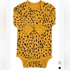 Kyte Baby Long Sleeve Bamboo Bodysuit Marigold Cheetah 6-12m